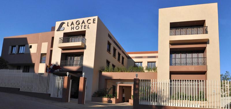 Lagace Hotel จูนิเย ภายนอก รูปภาพ
